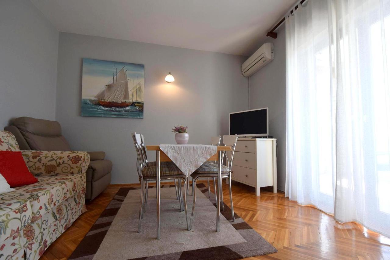 Apartment Mila Malinska Esterno foto