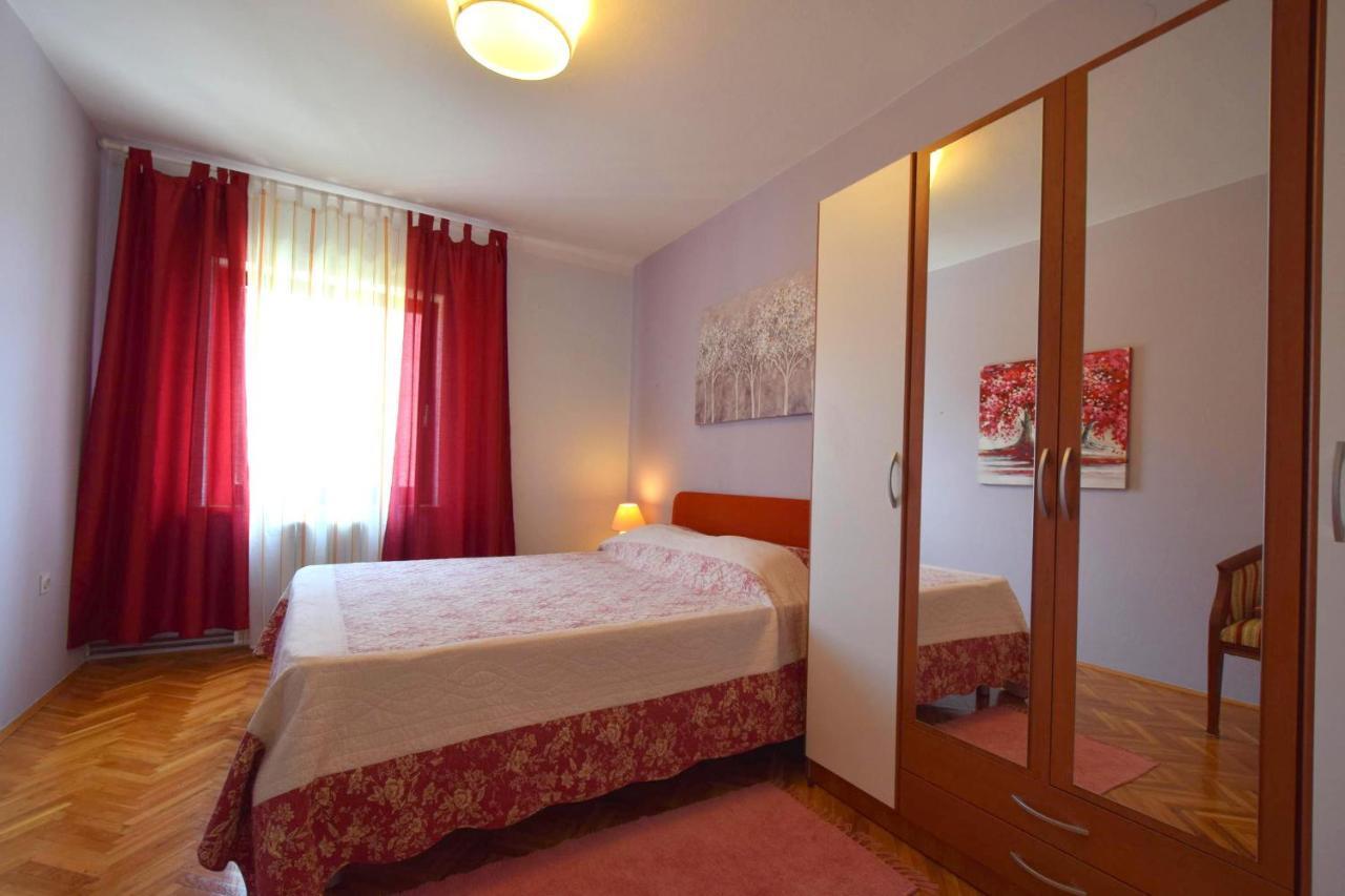 Apartment Mila Malinska Esterno foto