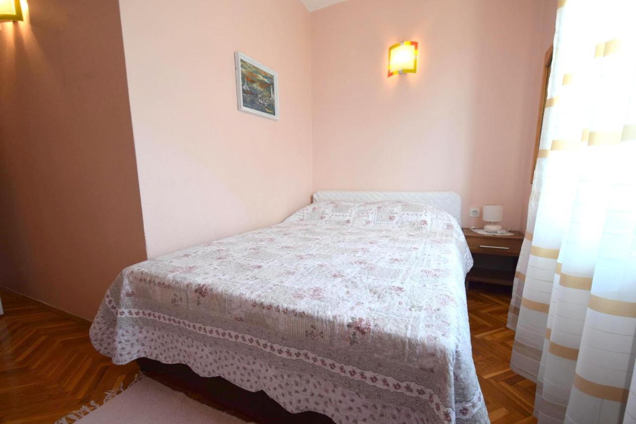 Apartment Mila Malinska Esterno foto