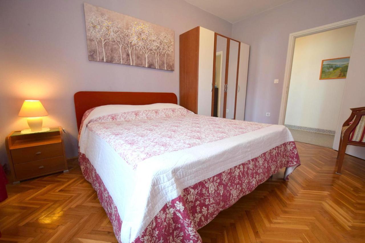 Apartment Mila Malinska Esterno foto